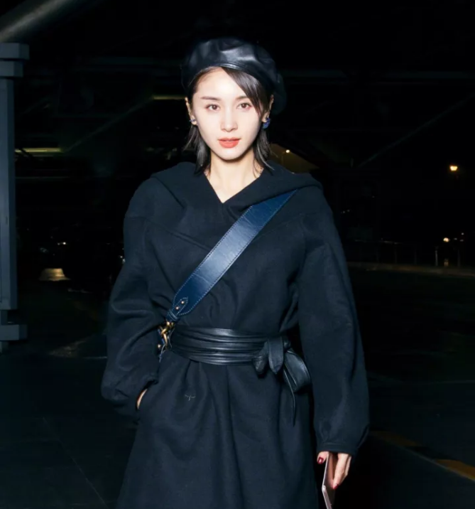 今年秋冬最chic！原來短發(fā)和帽子這么配??！